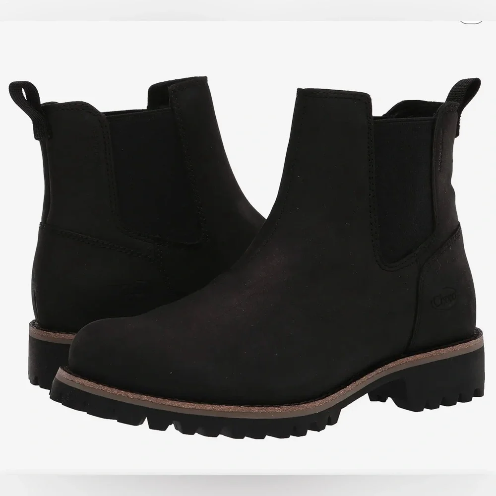 NWOT- Chaco Men's ‘Fields’ Waterproof Leather Chelsea Boot